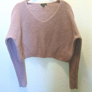 Knitted long sleeve crop top